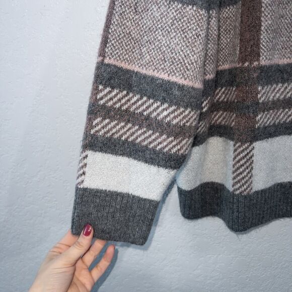New Evri Gray Checked Boxy Acrylic Blend Sweater Size‎ 2X - Picture 2 of 5